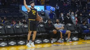 NBA: Klay Thompson vuelve finalmente con los Warriors