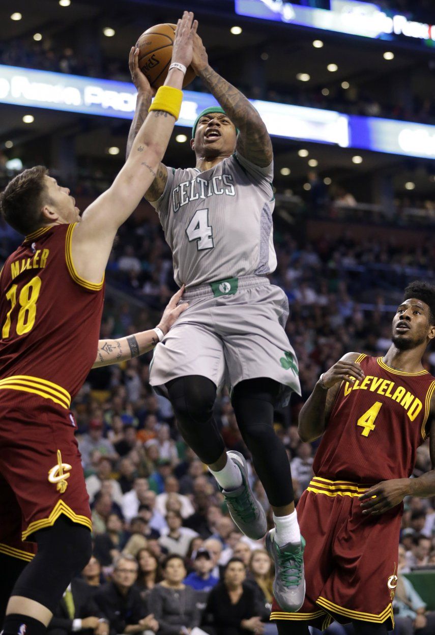 Celtics acarician los playoffs tras apalear a Cleveland