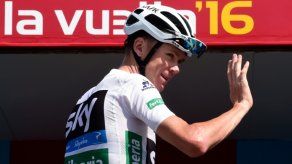 Froome justifica su exención por los problemas de asma