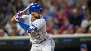 MLB: Teóscar Hernández y novato Gilbert