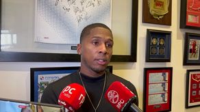 Armando Cooper continúa en la recuperación de su lesión