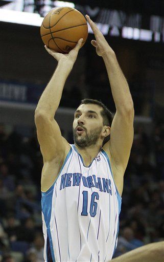 Fuente AP: Hornets y Raptors acordarí­an canje de cinco jugadores