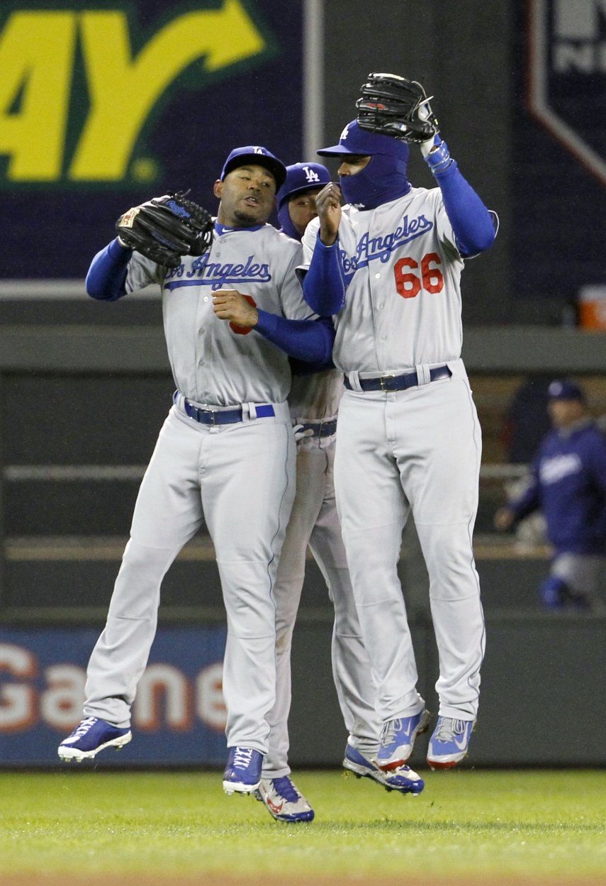 Greinke lleva a Dodgers a su triunfo 10.000
