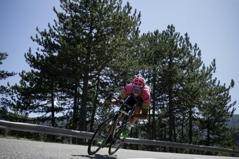 Rubén Plaza, el último de los viejos roqueros que gana en el Tour