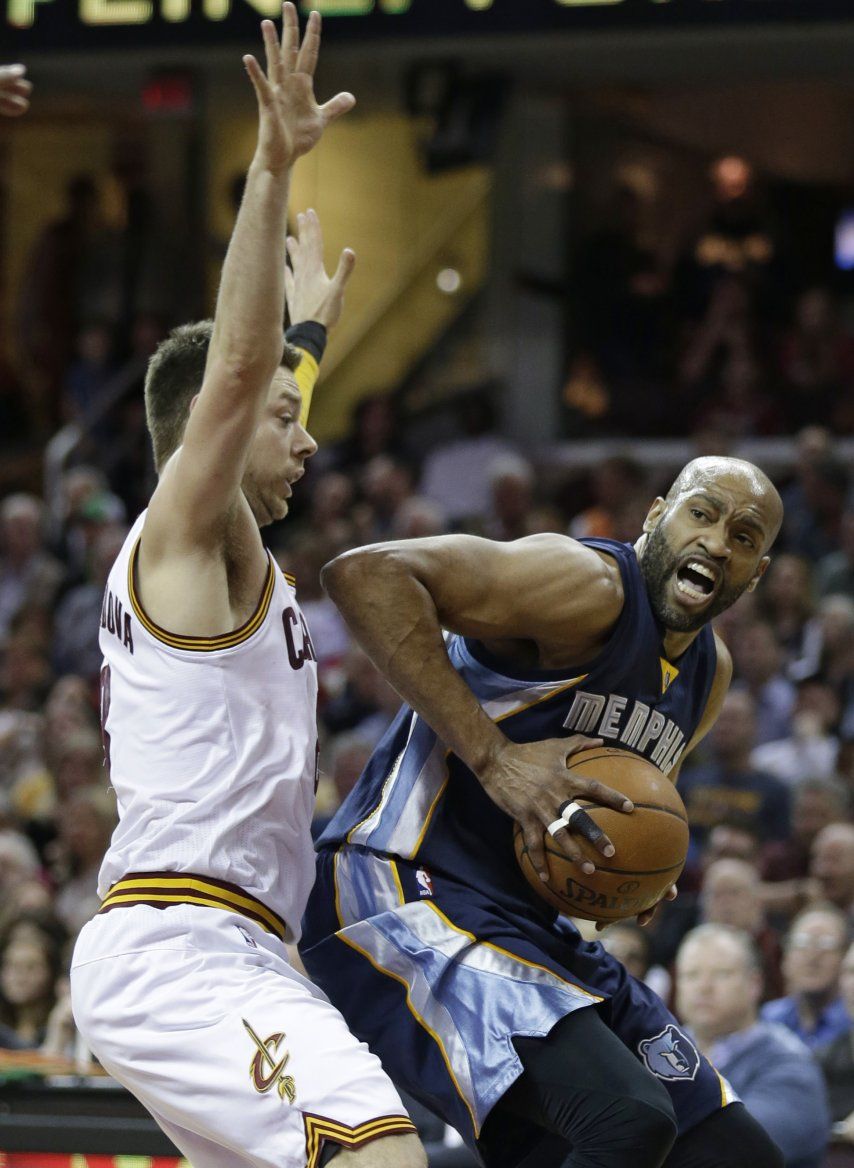 Grizzlies, sin 4 titulares, superan a Cavaliers