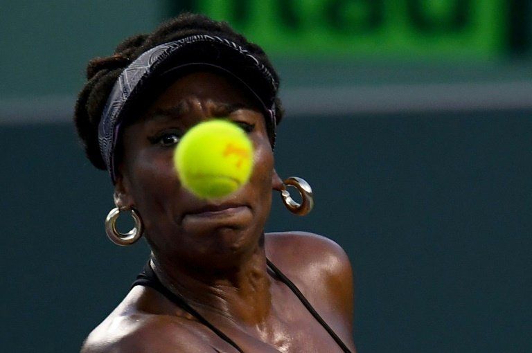 Venus Williams vence a la alemana Kerber en torneo Premier de Miami