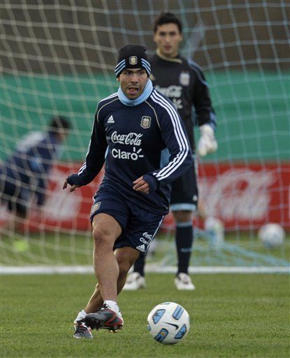 América: Batista confirma plantel de Argentina con Tevez