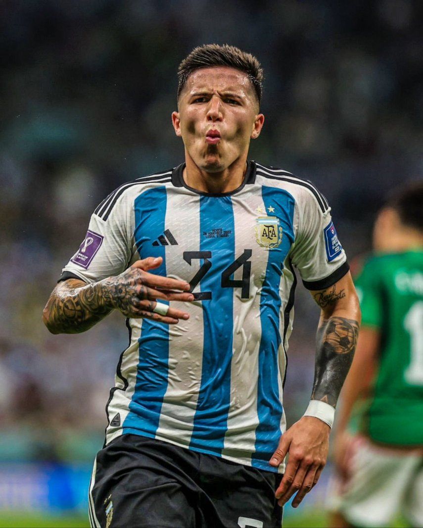 Benfica espera espantar los cantos de sirena hacia Enzo Fernández