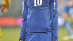 Italia empata 1-1 con Rumania