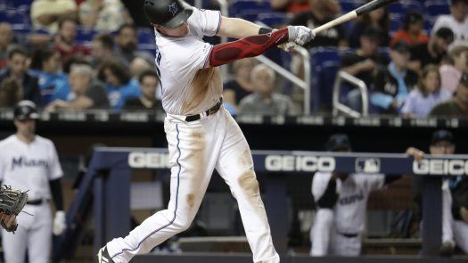 Marlins condenan a Gigantes a 6ta derrota en fila