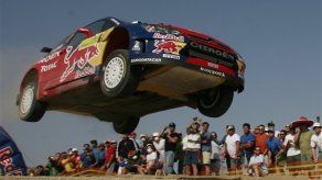 Loeb en el liderato al inicio del Rally de Grecia