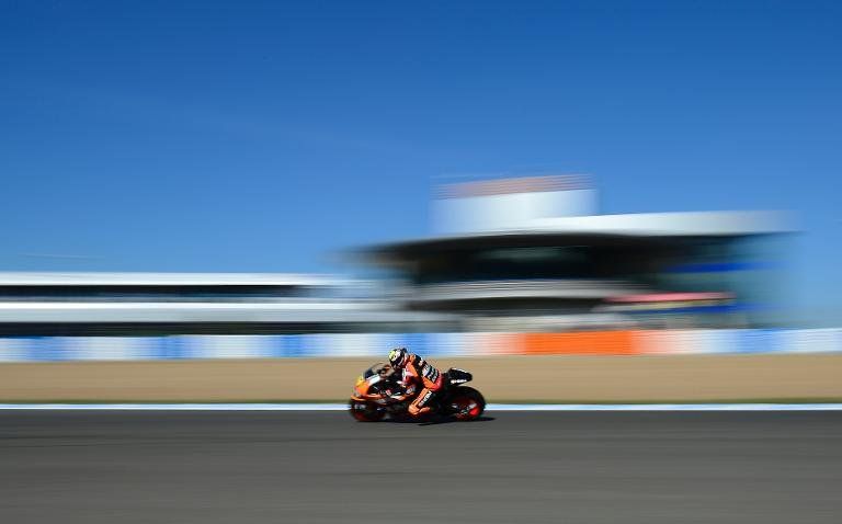 Espargaró, Rabat e Isaac Viñales lideran los ensayos libres en Jerez