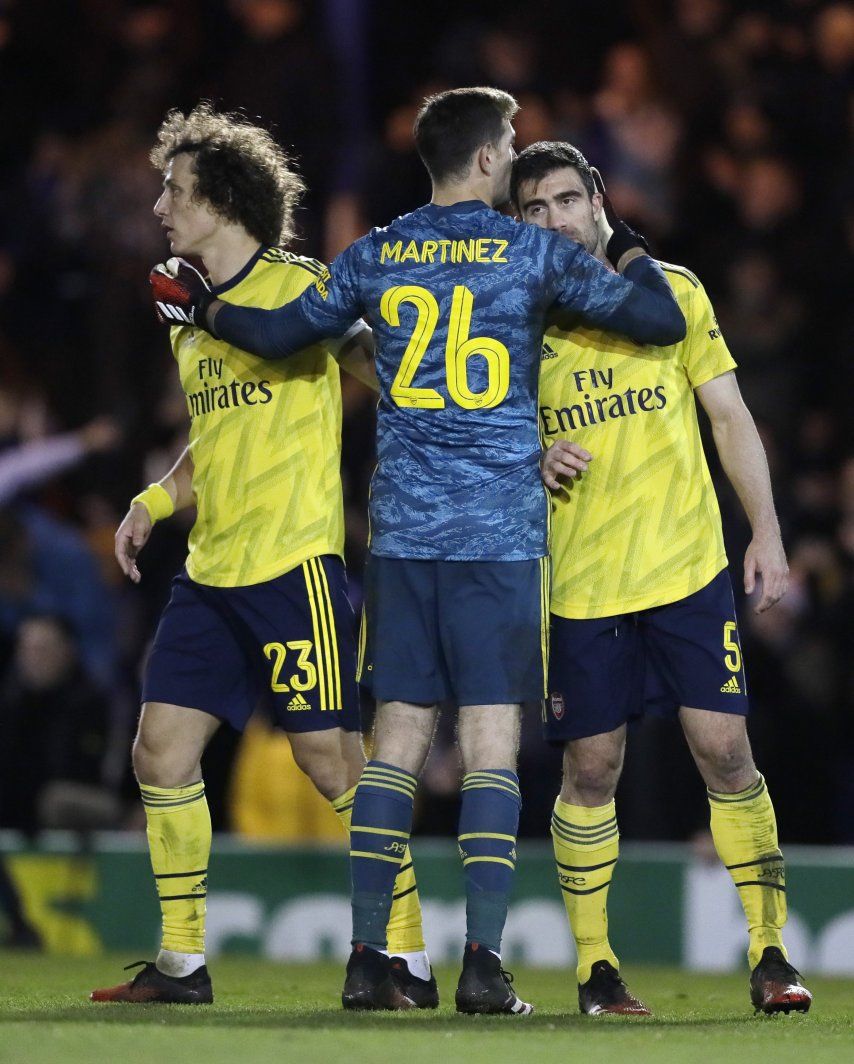 Arsenal vence a Porsmouth y avanza en Copa FA