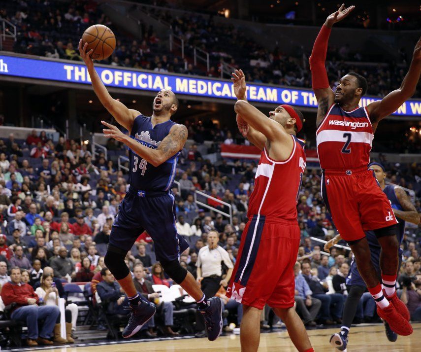 Matthews anota 36 puntos y Mavs doblegan a Wizards