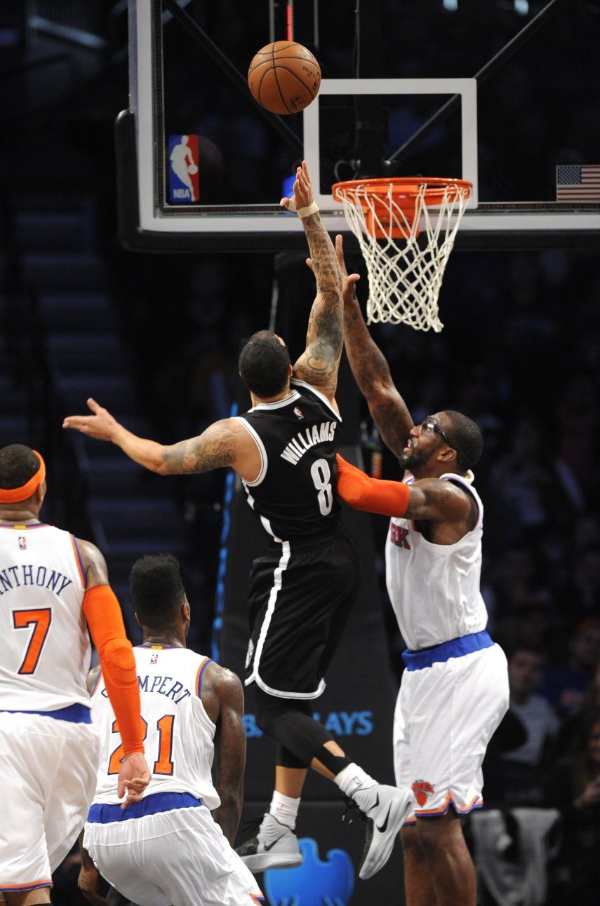 Nets superan a Knicks en primer duelo neoyorquino