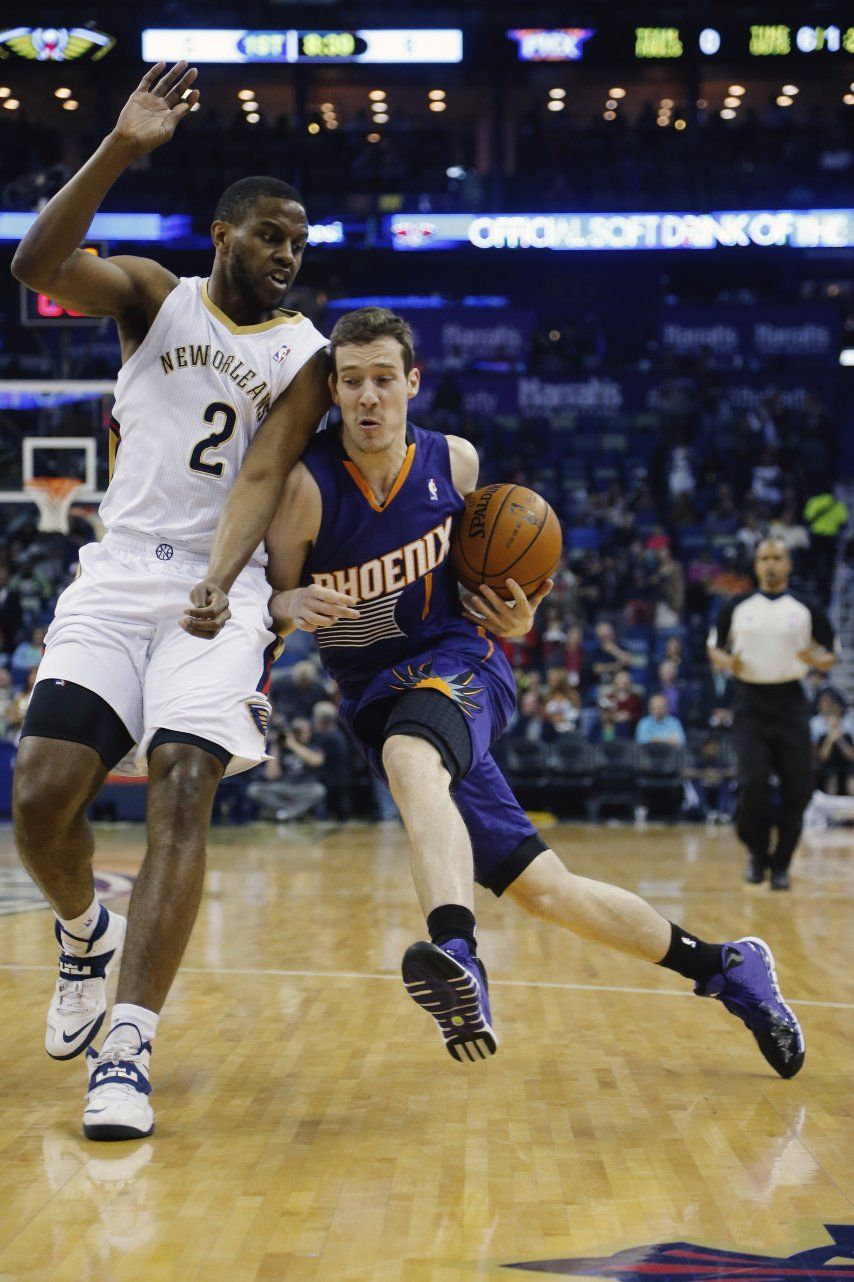 Con Green y Dragic, Suns vencen 94-88 a Pelicans