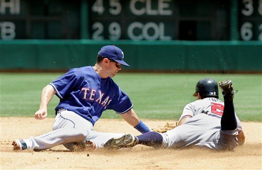 MLB: Rangers 5, Bravos 4; Young remolca el triunfo