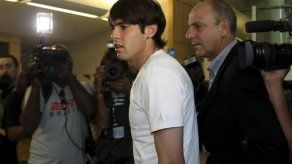 Kaká será operado en Brasil