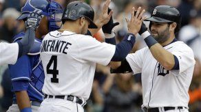 Jonrones de Avila dan victoria a Tigres ante Reales