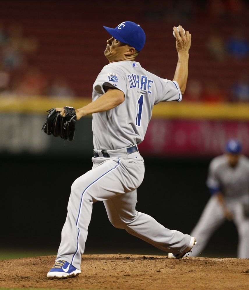 Reales completan barrida a Rojos con victoria por 4-3