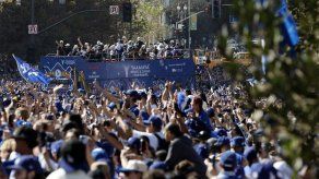 MLB: Dodgers celebran en casa el título de la Serie Mundial