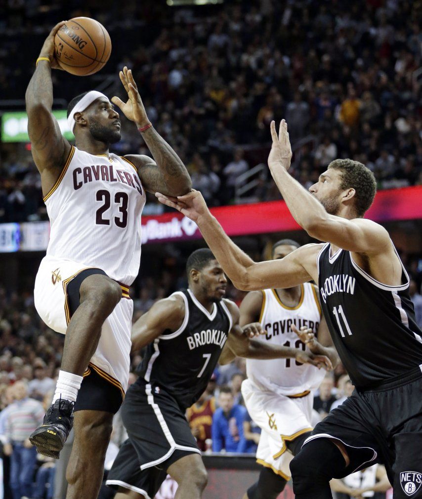 James decide en el último segundo, Cavs vencen a Nets