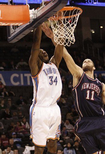 El Thunder sorprende a unos flojos Nets