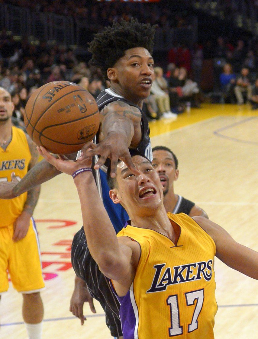 Unos equilibrados Lakers se imponen a Orlando sin Kobe