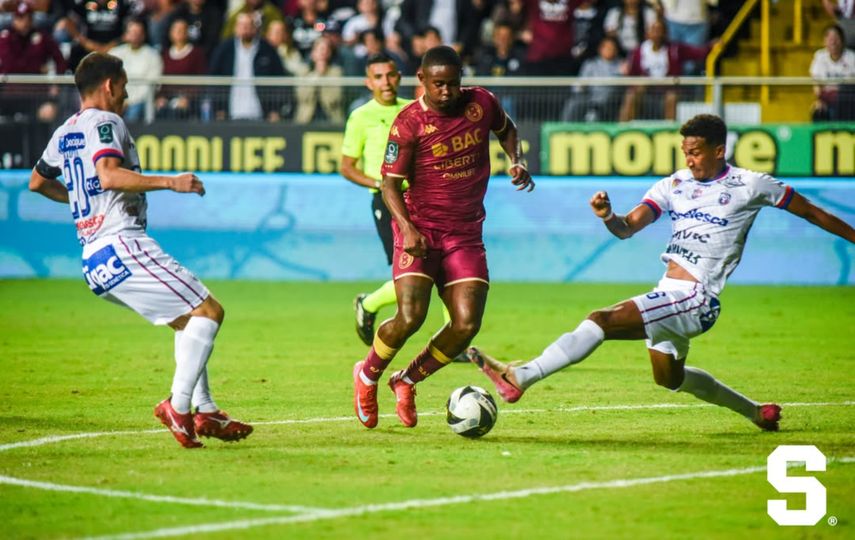 Paulo Wanchope sobre Gustavo Herrera: Tiene mucho por crecer