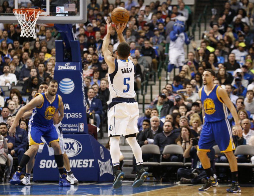 Sin Curry, Warriors sucumben ante Barea