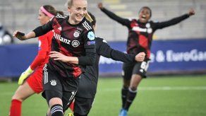 Bayern Múnich accede a semis de la Champions femenina
