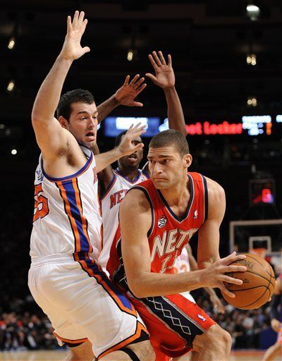 NBA: Brook López se somete a cirugí­a por fractura en pie