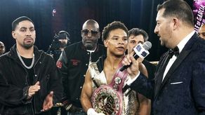 Prospecto invicto Curmel Moton hizo una nueva aparición estelar