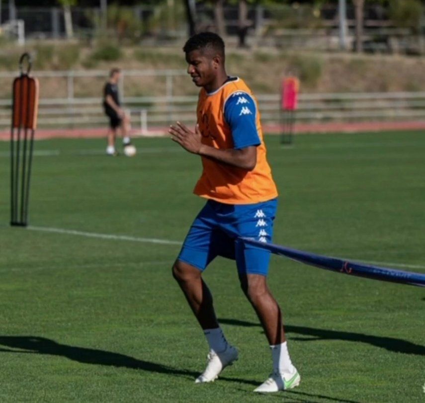 Legionarios: Fidel Escobar vuelve a jugar después de su lesión.