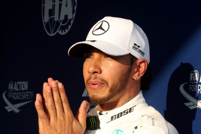Hamilton y Mercedes logran la pole en el GP de Australia de F1