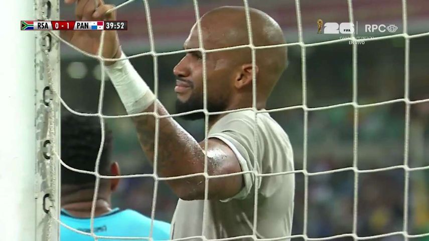 Luis Mejía sufre lesión en su oportunidad titular con la Selección de Panamá