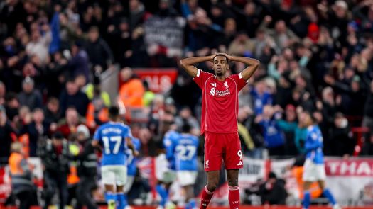 Liverpool y Chelsea sufrieron en la jornada 14 de la Premier League Liverpool y Chelsea sufrieron en la jornada 14 de la Premier League