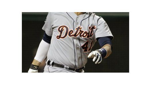 Martí­nez remolca 3; Tigres fulminan a Cleveland