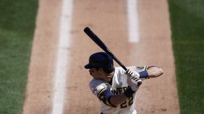 ¿Despertarán los bates en Milwaukee?