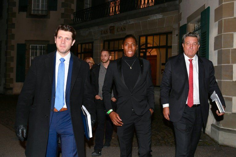 Semenya defiende a las atletas con variaciones genéticas