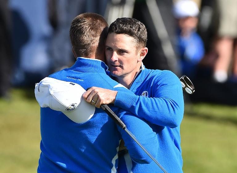 Rose y Stenson dan el primer punto a Europa en la Ryder Cup