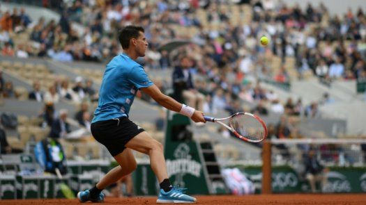 Thiem supera con apuros la segunda ronda y será el rival de Cuevas