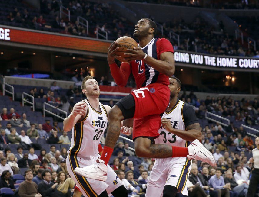 Gortat y Wall guían a Wizards para vencer 103-89 al Jazz