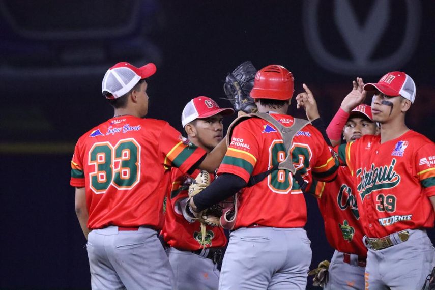Nacional de Béisbol U23: Azuero sigue líder y Chiriquí despierta
