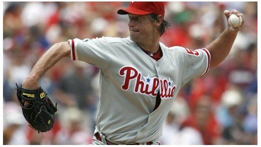 MLB: Filis 11, Azulejos 2; Moyer luce dominador