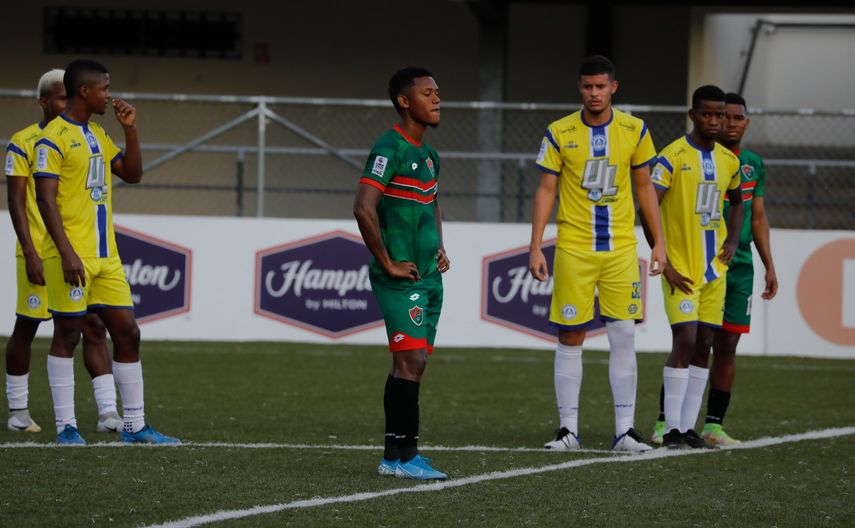 LPF: Tabla de posiciones tras la J13 del Apertura 2022