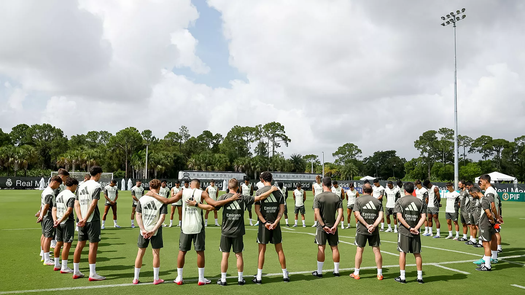  Real Madrid hace minuto de silencio en entrenamiento por Diogo Jota y su hermano