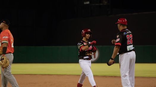 Béisbol Mayor 2025: Tabla de posiciones tras jornada inaugural del viernes 21 de marzo