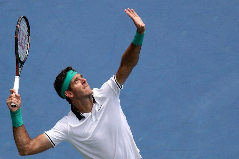Del Potro, protagonista del primer partido de tenis jugado en el espacio