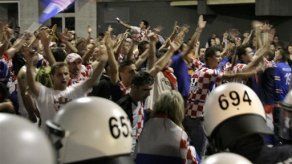 Euro: Varios detenidos y un herido de bala tras Turquí­a-Croacia